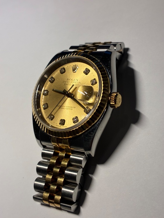 ロレックス デイトジャスト 116233GR（高級時計）の商品画像 - 査定依頼日：2025年7月24日 - 最高査定価格：1,300,000円