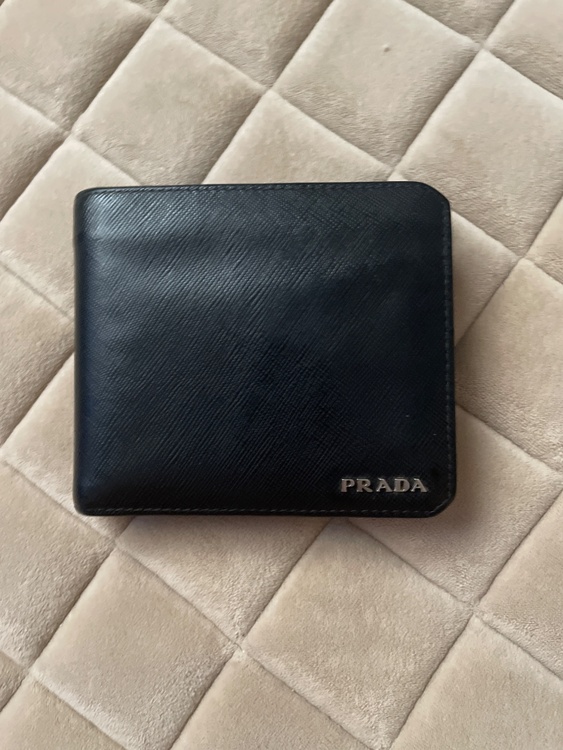 プラダ  （ブランドバッグ）の商品画像 - 査定依頼日：2025年12月9日 - 最高査定価格：15,000円