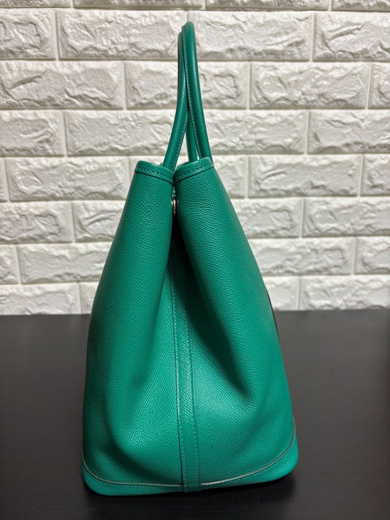 エルメス ガーデンパーティＰＭ ヴォーエプソン ミント Z刻印（ブランドバッグ）の商品画像 - 査定依頼日：2025年10月1日 - 最高査定価格：630,000円