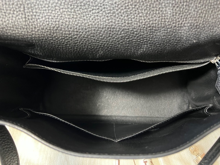 エルメス ケリー （ブランドバッグ）の商品画像 - 査定依頼日：2025年7月30日 - 最高査定価格：2,300,000円