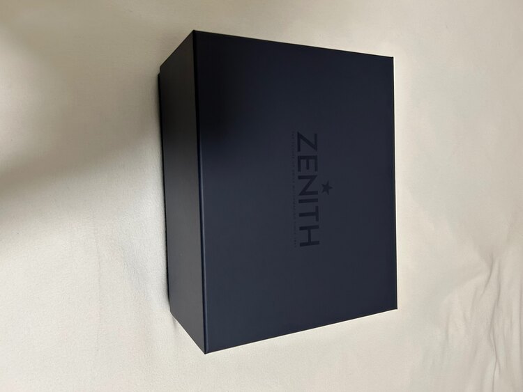 クロノマスタースポーツ（高級時計）の商品画像 - 査定依頼日：2025年5月7日 - 最高査定価格：1,550,000円