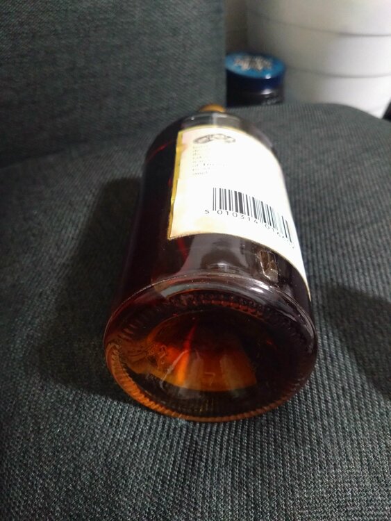 ザ・マッカラン トゥウェンティーズ（お酒）の商品画像 - 査定依頼日：2025年12月15日 - 最高査定価格：32,000円