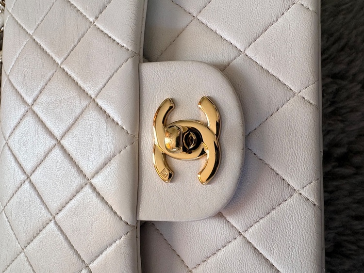 シャネル マトラッセ （ブランドバッグ）の商品画像 - 査定依頼日：2026年1月30日 - 最高査定価格：320,000円