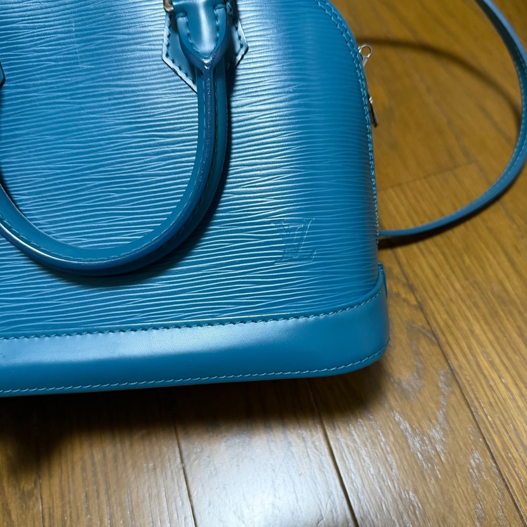 アルマbb（ブランドバッグ）の商品画像 - 査定依頼日：2026年3月6日 - 最高査定価格：120,000円