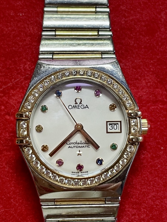 オメガ コンステーション 13957900（高級時計）の商品画像 - 査定依頼日：2026年4月1日 - 最高査定価格：450,000円