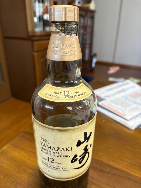 ウイスキー サントリー山崎 （お酒）の商品画像 - 査定依頼日：2025年8月30日 - 最高査定価格：17,000円