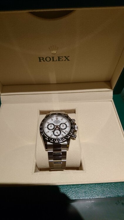 ロレックス デイトナ 116500（高級時計）の商品画像 - 査定依頼日：2026年1月28日 - 最高査定価格：5,230,000円