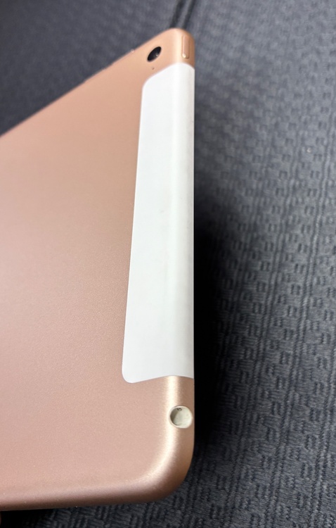 iPad mini4  16GBゴールド（PC・タブレット）の商品画像 - 査定依頼日：2026年4月17日 - 最高査定価格：3,000円