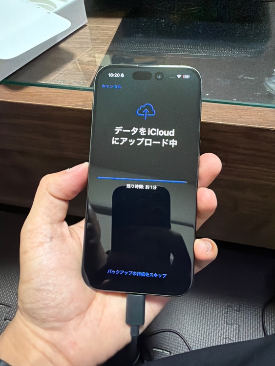 iPhone 15 Pro 256GB Softbank（スマホ）の商品画像 - 査定依頼日：2026年3月20日 - 最高査定価格：82,000円