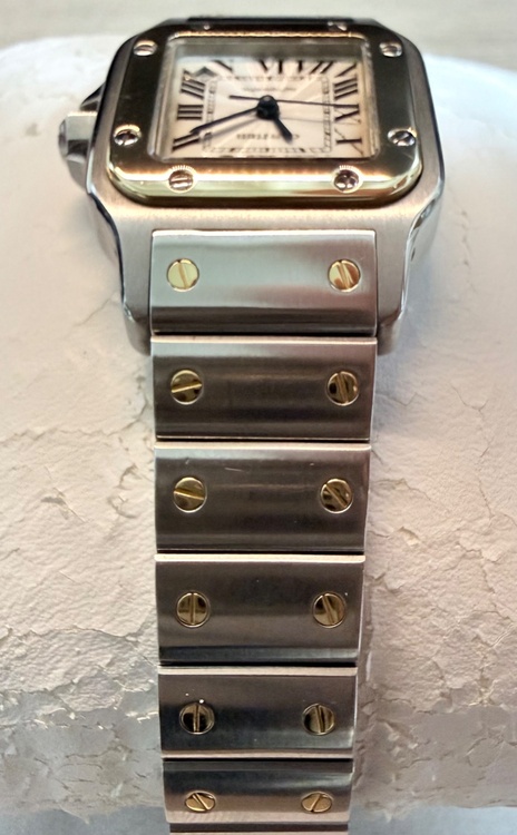 Cartier カルティエ サントス ガルベ 自動巻き Ref.2423（高級時計）の商品画像 - 査定依頼日：2026年9月17日 - 最高査定価格：580,000円
