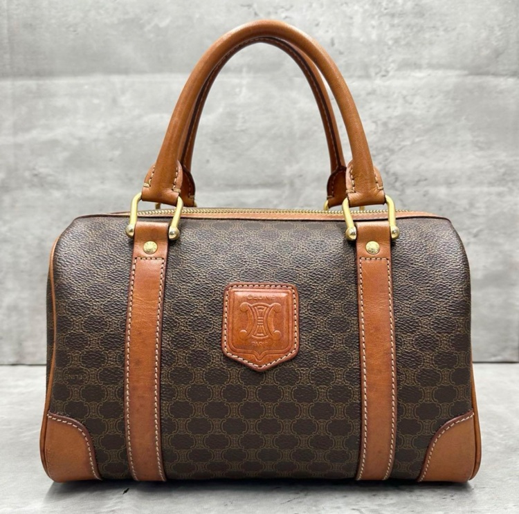 セリーヌ  （ブランドバッグ）の商品画像 - 査定依頼日：2025年8月21日 - 最高査定価格：35,000円