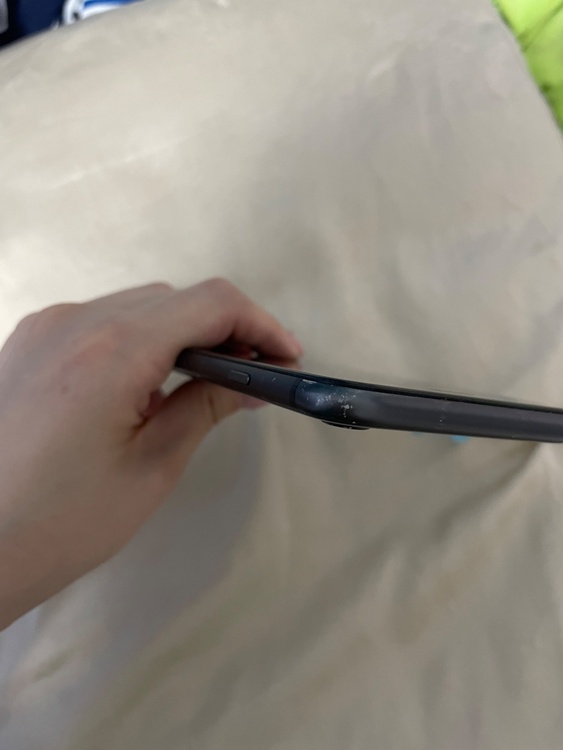iPhone8（スマホ）の商品画像 - 査定依頼日：2026年7月12日 - 最高査定価格：4,500円