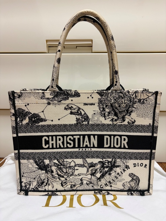 ディオール  （ブランドバッグ）の商品画像 - 査定依頼日：2026年3月3日 - 最高査定価格：140,000円