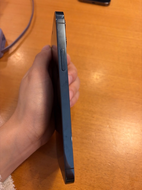 iPhone 12 Pro 512GB docomo（スマホ）の商品画像 - 査定依頼日：2026年4月12日 - 最高査定価格：39,000円