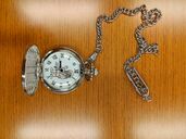 クオーツ　懐中時計　ノーブランド（高級時計）の商品画像 - 査定依頼日：2025年11月10日 - 最高査定価格：2,500円