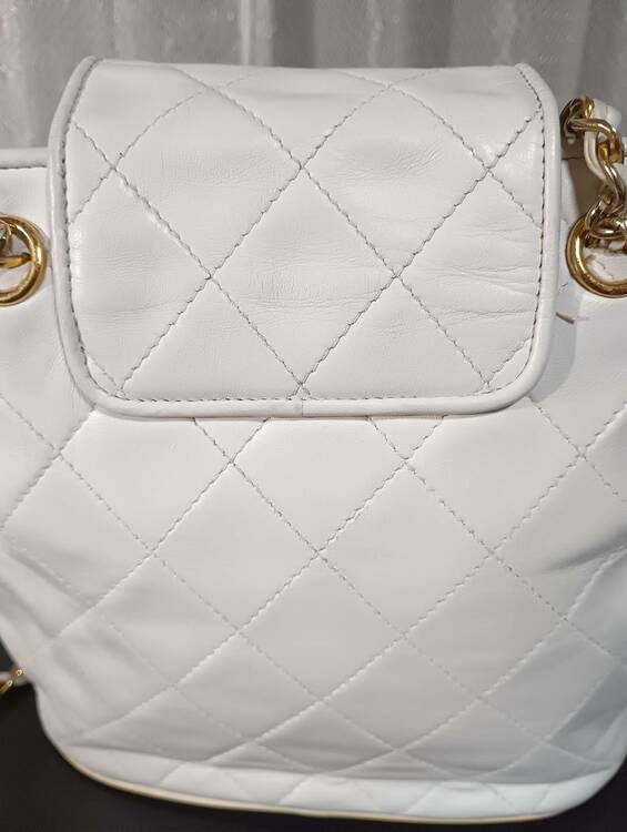 CHANEL Wチェーンショルダーバッグ（ブランドバッグ）の商品画像 - 査定依頼日：2026年10月10日 - 最高査定価格：100,000円