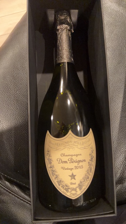 2015（お酒）の商品画像 - 査定依頼日：2026年8月27日 - 最高査定価格：22,000円