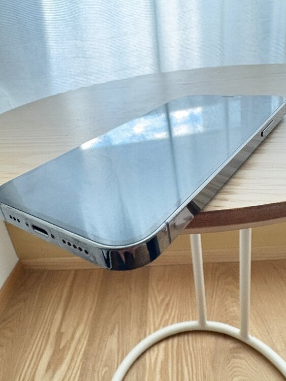 Iphone12pro256gb（スマホ）の商品画像 - 査定依頼日：2025年1月25日 - 最高査定価格：45,000円