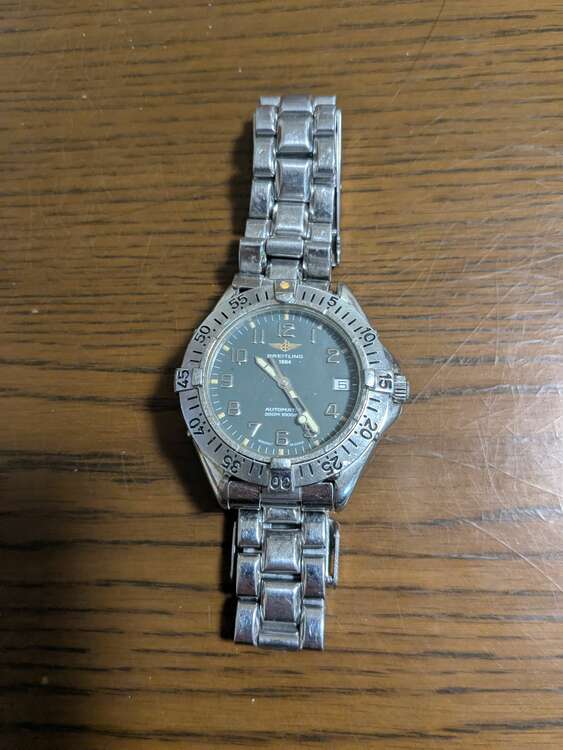 ブライトリング その他 A17035（高級時計）の商品画像 - 査定依頼日：2025年4月5日 - 最高査定価格：100,000円