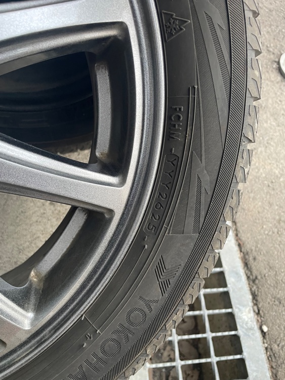 165/50R15スタッドレスホイールセット（カー用品）の商品画像 - 査定依頼日：2026年3月31日 - 最高査定価格：5,000円