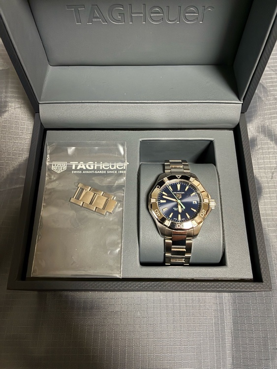 タグホイヤー アクアレーサー WBP1311.BA0005（高級時計）の商品画像 - 査定依頼日：2026年2月7日 - 最高査定価格：165,000円