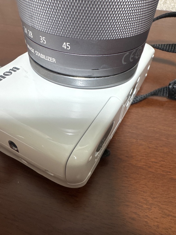 Eos m10（カメラ）の商品画像 - 査定依頼日：2026年4月10日 - 最高査定価格：36,000円