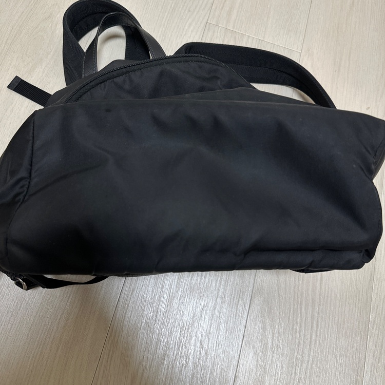 プラダ  （ブランドバッグ）の商品画像 - 査定依頼日：2025年7月29日 - 最高査定価格：40,000円