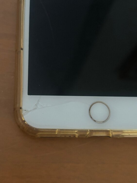 MQ9Q2J/A（スマホ）の商品画像 - 査定依頼日：2025年2月2日 - 最高査定価格：3,000円