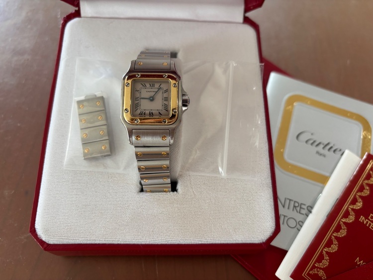 カルティエ サントス SW20021C4（高級時計）の商品画像 - 査定依頼日：2025年9月6日 - 最高査定価格：550,000円