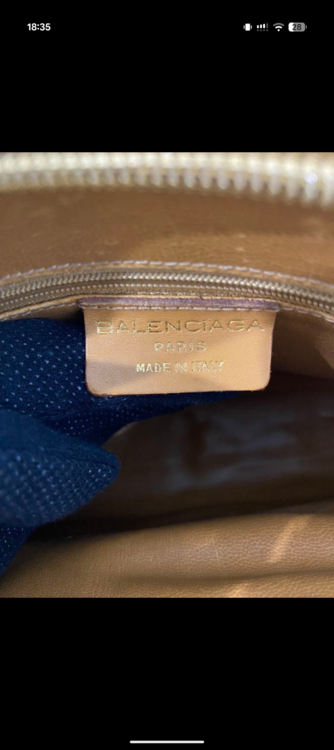 クラッチバック（ブランドバッグ）の商品画像 - 査定依頼日：2026年3月16日 - 最高査定価格：12,000円