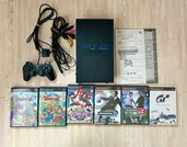 PlayStation2本体SCPH-50000とソフト６本（ゲーム機本体・ゲームソフト）の商品画像 - 査定依頼日：2025年3月30日 - 最高査定価格：2,850円