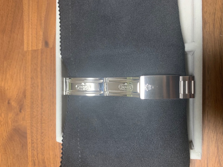 ロレックス GMTマスター 1671（高級時計）の商品画像 - 査定依頼日：2025年6月9日 - 最高査定価格：1,560,000円