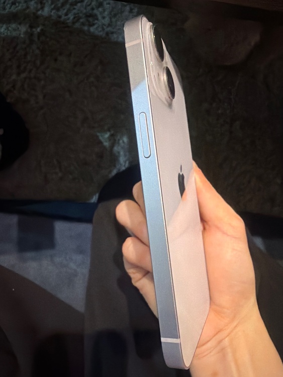 iPhone iPhone 14 256GB Softbank（スマホ）の商品画像 - 査定依頼日：2026年10月5日 - 最高査定価格：51,000円