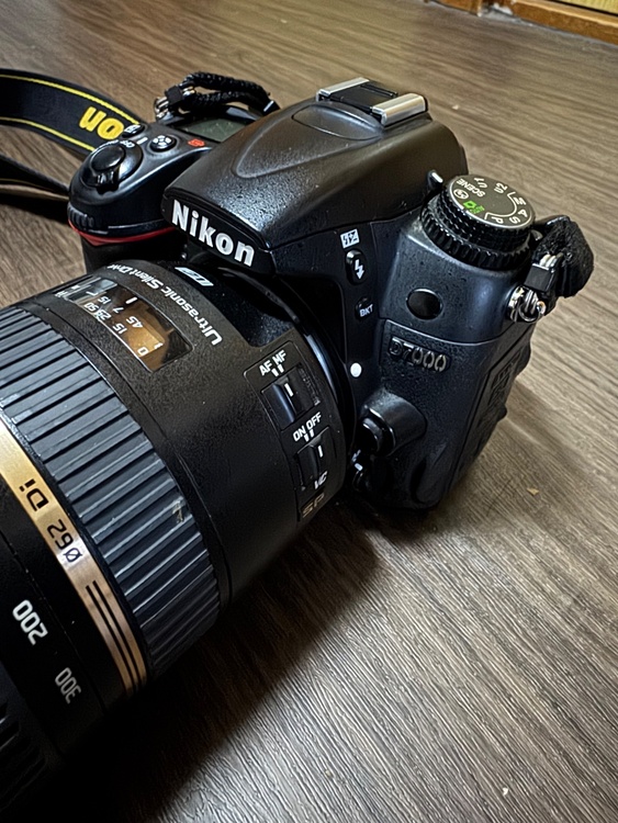 D7000（カメラ）の商品画像 - 査定依頼日：2026年7月9日 - 最高査定価格：11,100円