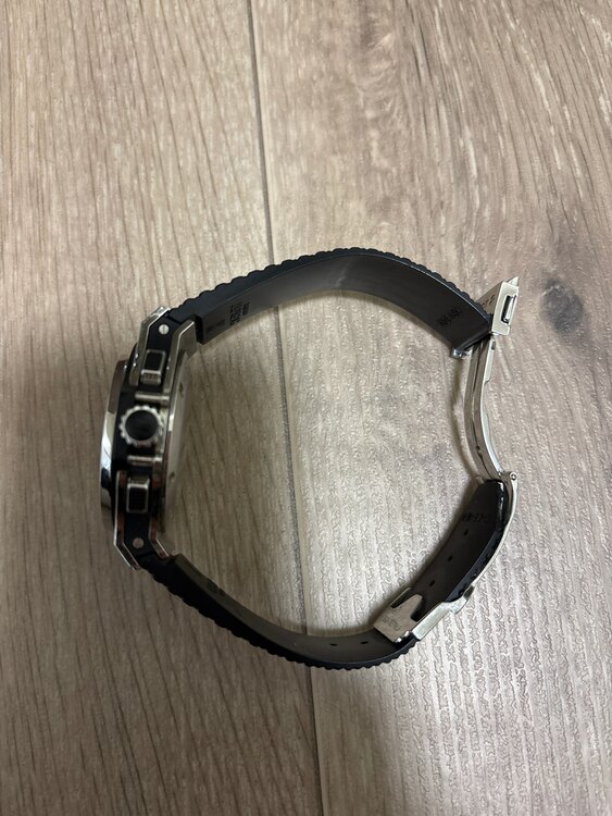 ウブロ ビックバン （高級時計）の商品画像 - 査定依頼日：2025年1月22日 - 最高査定価格：530,000円