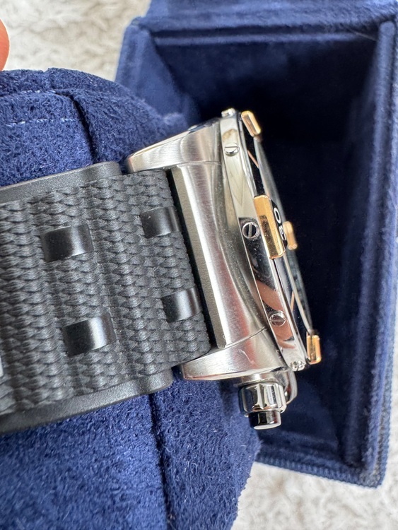 ブライトリング クロノマット （高級時計）の商品画像 - 査定依頼日：2025年8月12日 - 最高査定価格：1,000,000円