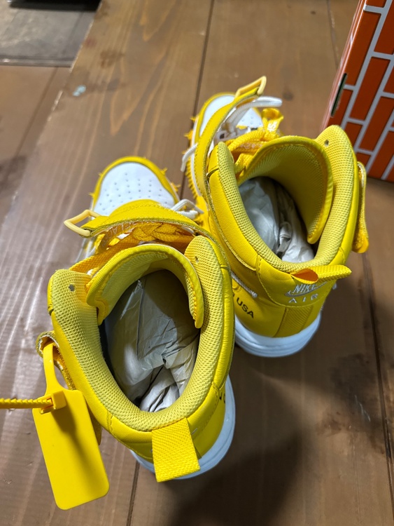 AIRFORCE1MIDSPLTHR（古着・ファッション）の商品画像 - 査定依頼日：2026年5月23日 - 最高査定価格：5,000円