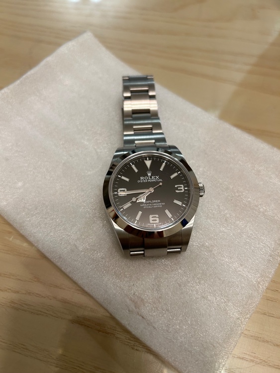 ロレックス エクスプローラー 21427（高級時計）の商品画像 - 査定依頼日：2025年12月6日 - 最高査定価格：1,150,000円