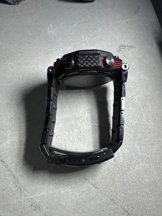 G-SHOCK その他 【MTG-B2000YBD-1AJF （高級時計）の商品画像 - 査定依頼日：2026年2月4日 - 最高査定価格：28,000円