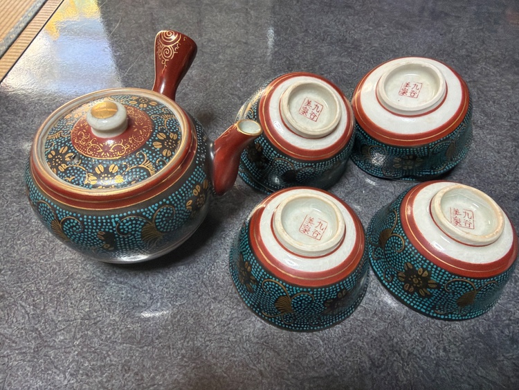 茶箪笥、急須セット、湯呑み（美術品・骨董品）の商品画像 - 査定依頼日：2026年1月10日 - 最高査定価格：5,000円