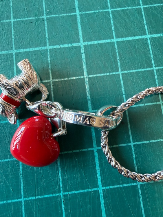 スワロスキー（金・貴金属）の商品画像 - 査定依頼日：2026年3月25日 - 最高査定価格：2,000円