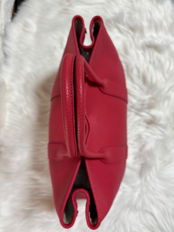 エルメス ガーデンパーティPM ネゴンダ ブーゲンビリア C刻印（ブランドバッグ）の商品画像 - 査定依頼日：2025年11月15日 - 最高査定価格：110,000円