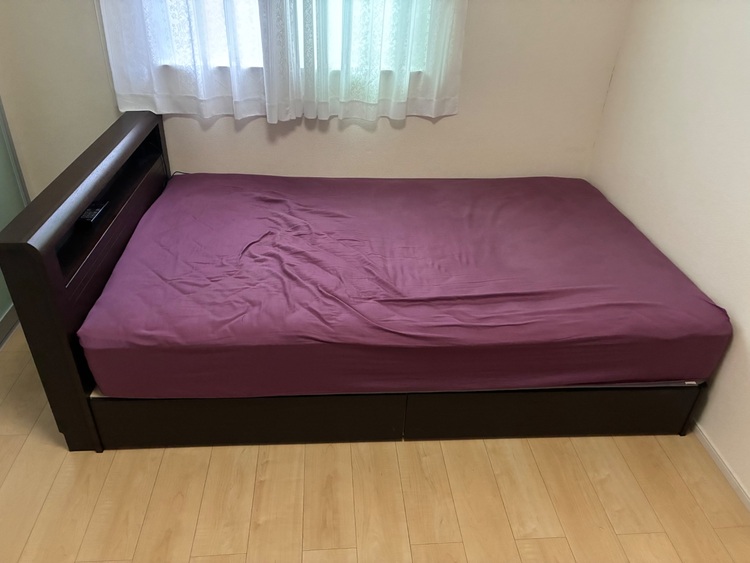 セミダブルベッド(木製)とマットレス（家具・寝具）の商品画像 - 査定依頼日：2025年9月23日 - 最高査定価格：3,000円