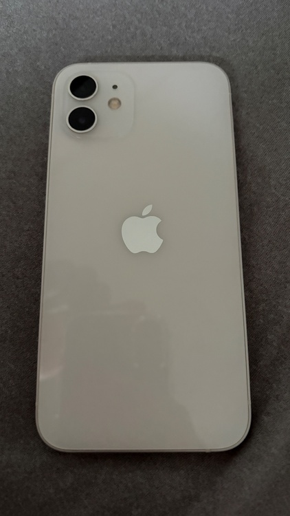 iPhone 12 128GB SIMフリー（スマホ）の商品画像 - 査定依頼日：2026年4月6日 - 最高査定価格：27,000円