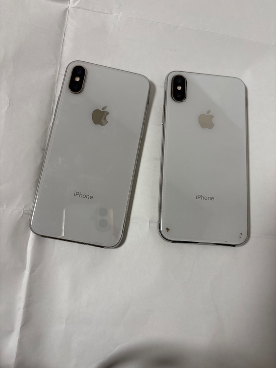 iPhone iPhoneX 64GB docomo（スマホ）の商品画像 - 査定依頼日：2026年9月1日 - 最高査定価格：3,500円
