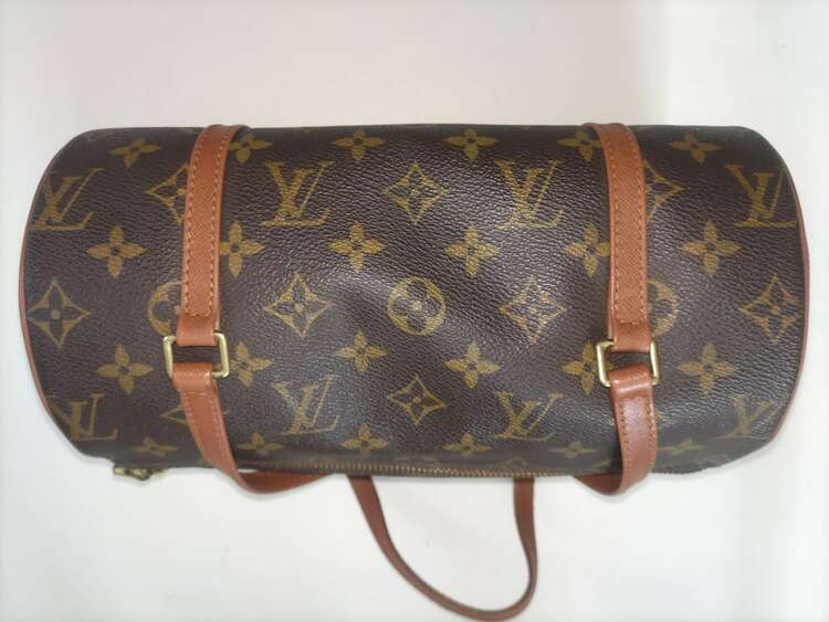 パピヨン（ブランドバッグ）の商品画像 - 査定依頼日：2025年4月5日 - 最高査定価格：70,000円