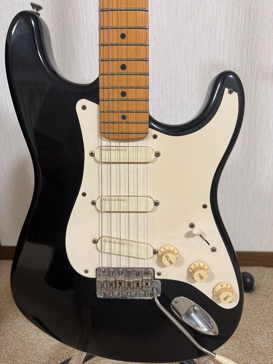 エリッククラプトンモデル　シリアル「SE 922137（ピアノ・楽器・PA機材）の商品画像 - 査定依頼日：2026年10月12日 - 最高査定価格：100,000円