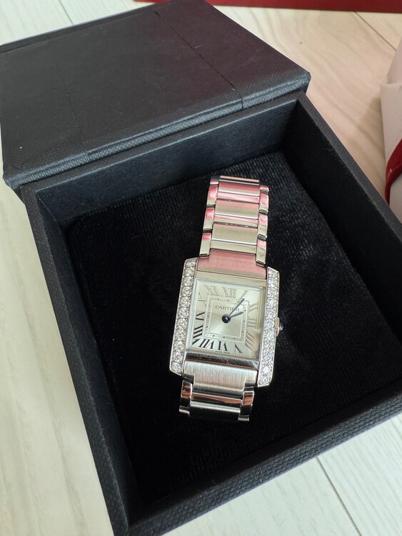 カルティエ タンク W（高級時計）の商品画像 - 査定依頼日：2025年3月26日 - 最高査定価格：830,000円