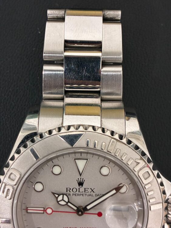 ロレックス ヨットマスター 16622 （高級時計）の商品画像 - 査定依頼日：2025年11月7日 - 最高査定価格：1,200,000円