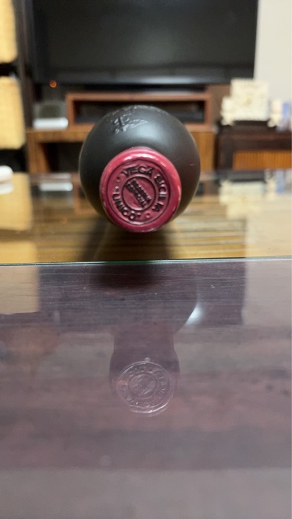 ワイン ベガ・シシリア （お酒）の商品画像 - 査定依頼日：2026年1月29日 - 最高査定価格：30,000円